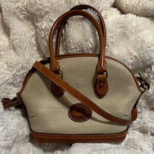 Dooney & Bourke Satchel- Cream